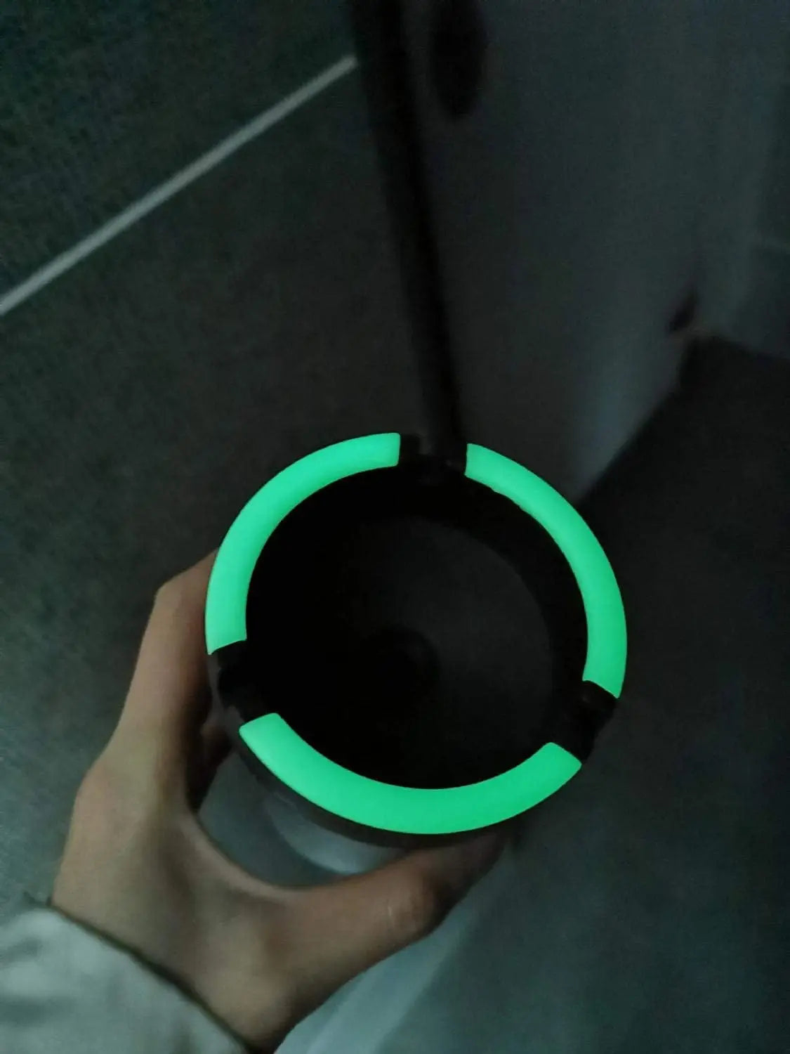 Glow In The Dark Cup Style Car Ashtray SelfExtinguishing Holder