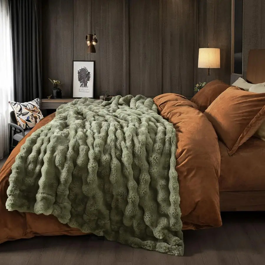 Luxurious Faux Rabbit Fur Blanket Ultra Soft Plush Throw for Bed Sofa